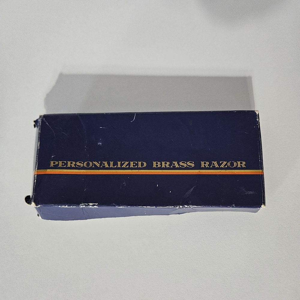 Vintage Avon Personalized Solid Brass Shaving Raz… - image 4